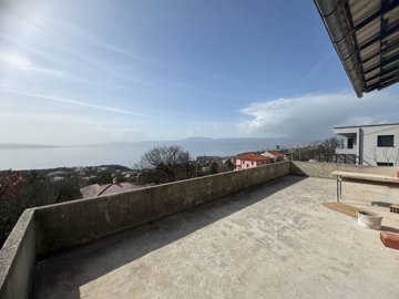 kuca-u-kostreni-170m2-s-okucnicom-panoramski-pogled-visoki_5