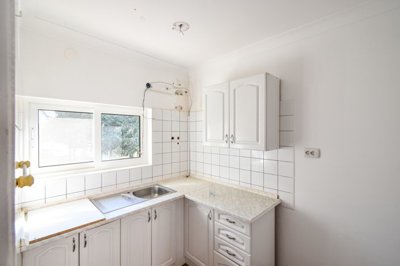 top-lokacija-kuca-blizu-mora-s-5-apartmana-i-dvoristem_15