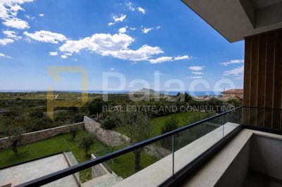 luksuzna-dvoetazna-villa-s-bazenom-primosten-146-m2_9