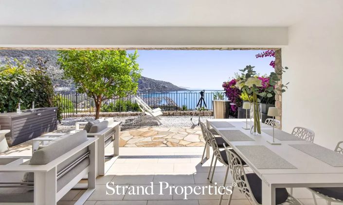 MENTON Garavan - 2/3 rooms, large terrace, panoramic sea view, walking distance to the city centre