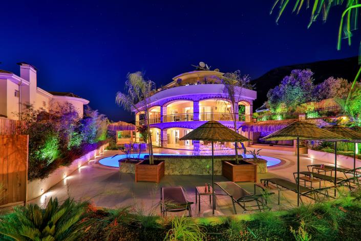 Image No.4-4 Bed Villa / Detached for sale
